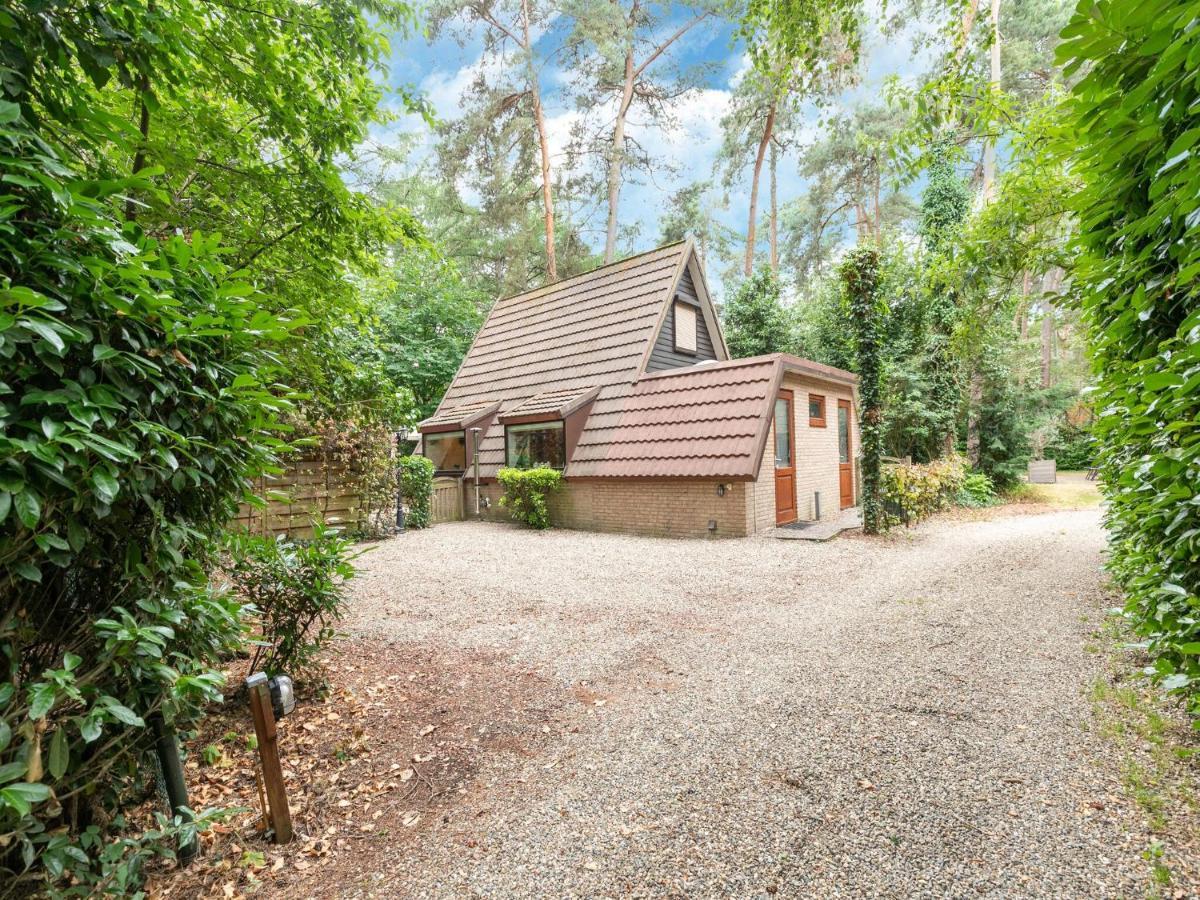 Cozy Holiday Home In Lanaken In A Wooded Area Exterior photo